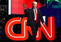 川普上市民大會 CNN知名主持人被迫低頭